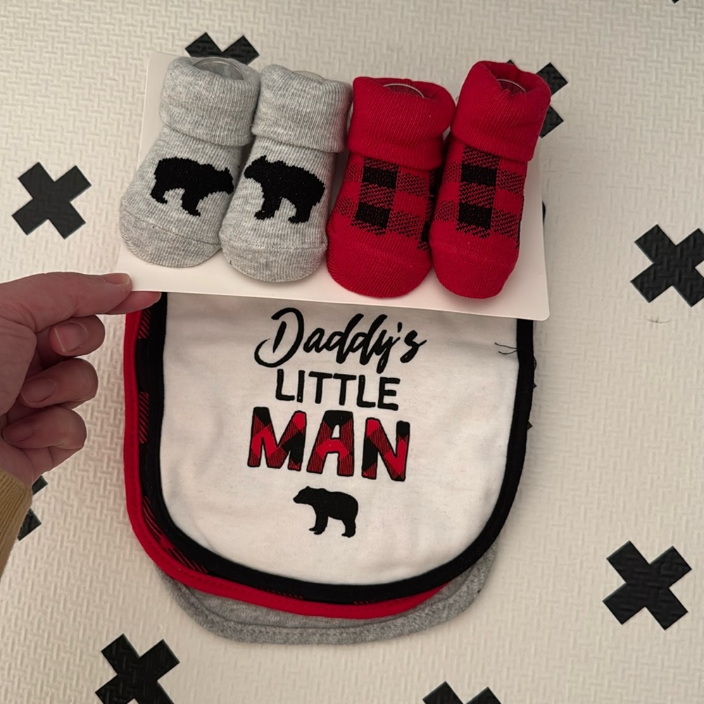 Bootie and bib plaid set
